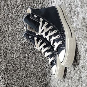 Converse High Top Brand new.